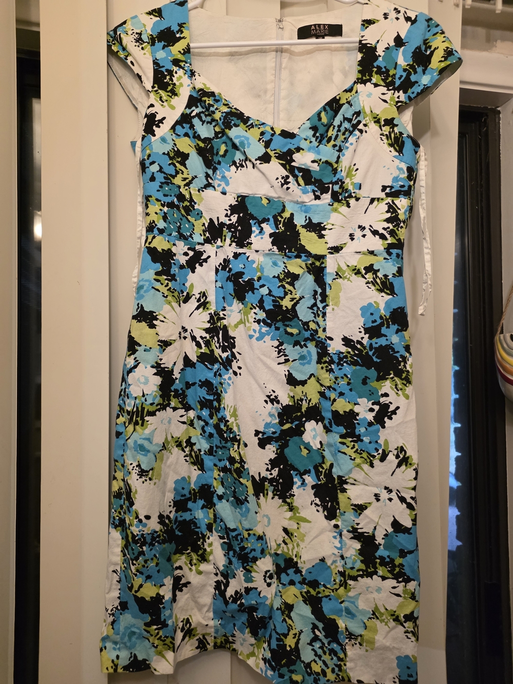 Alex Marie White, Blue & Green Floral Business Casual Cocktail Classic Dress
